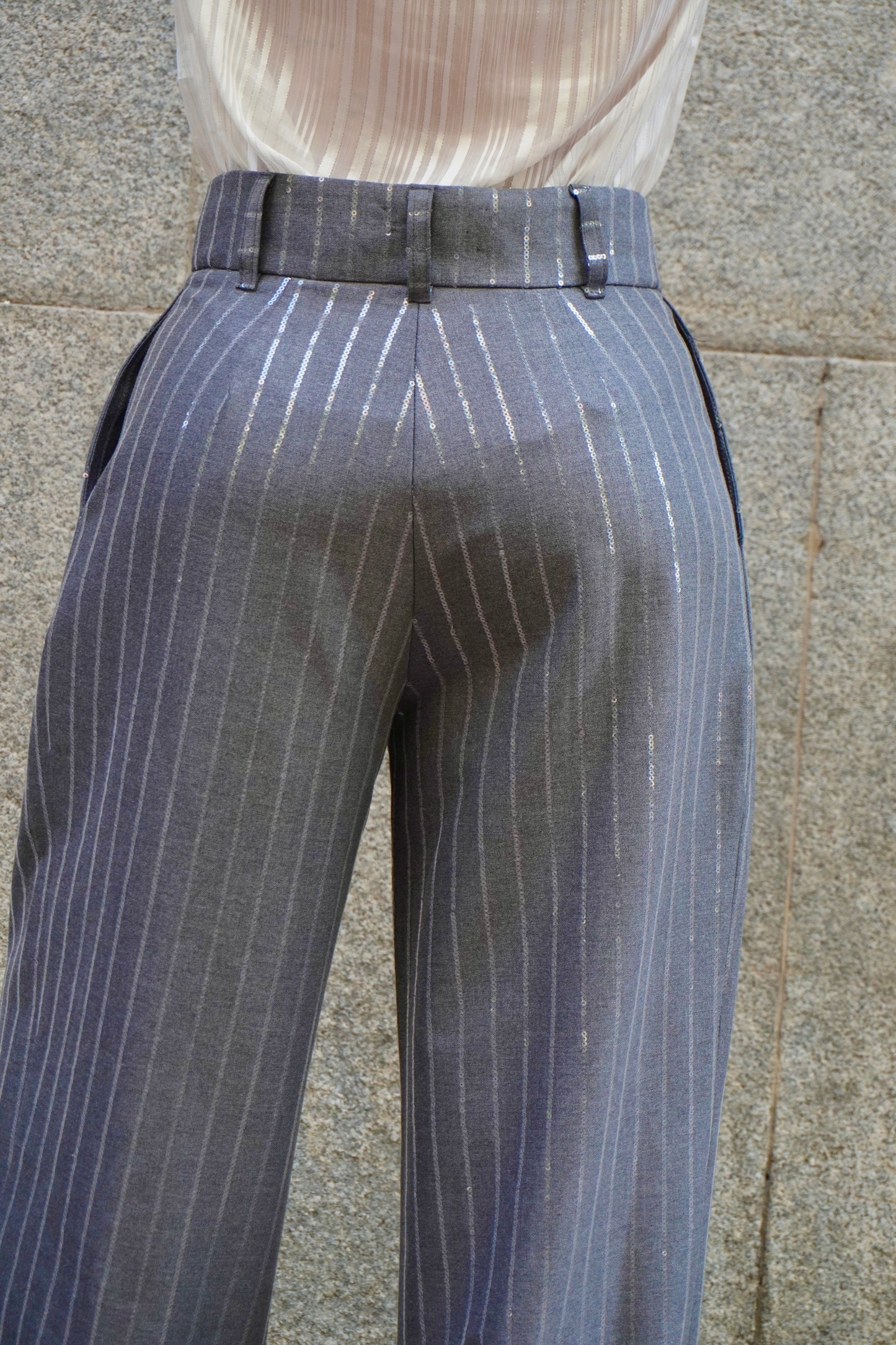 (PRE-ORDER) Gris Raya