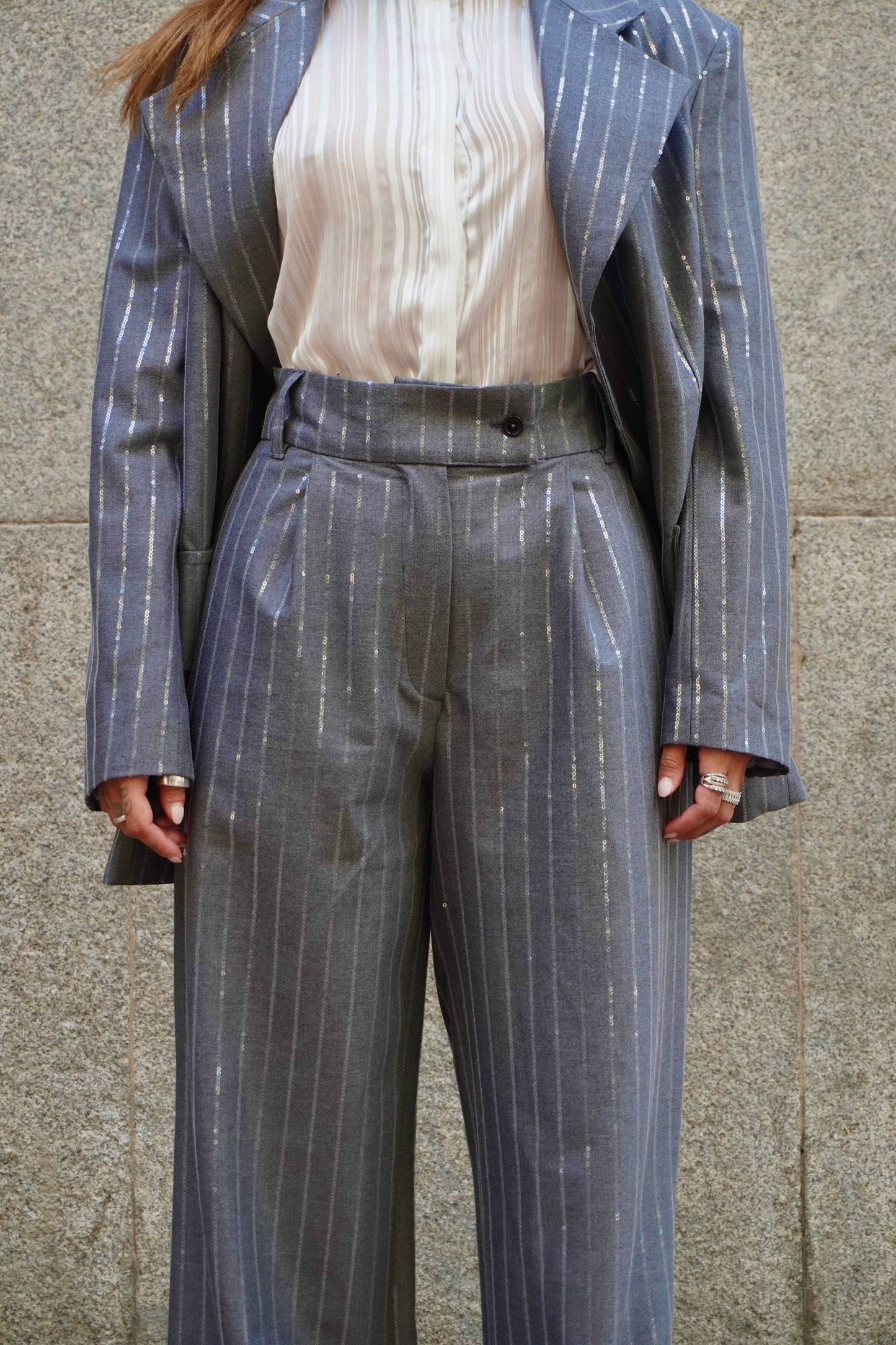 (PRE-ORDER) Gris Raya