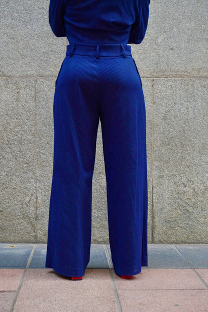 (PRE-ORDER) Azul Eléctrico